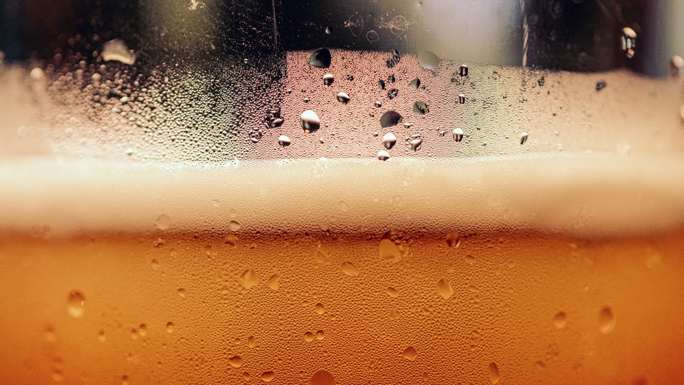 Benefits of non-alcoholic beer: a soft, healthy and delicious drink