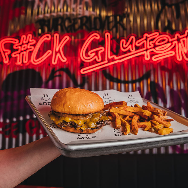 ardemos madrid burguer restaurant non alcoholic beer